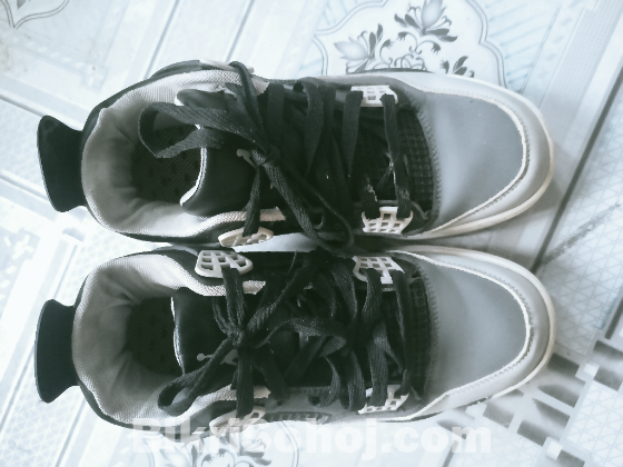 জর্ডান 4 অরজিনাল